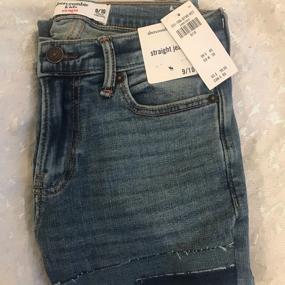 Abercrombie & Fitch kids Blue Straight Jeans NWT 9/10